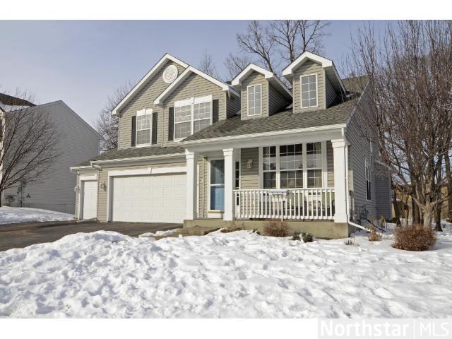 2774 Simons Dr, Chaska, MN 55318 photo 1