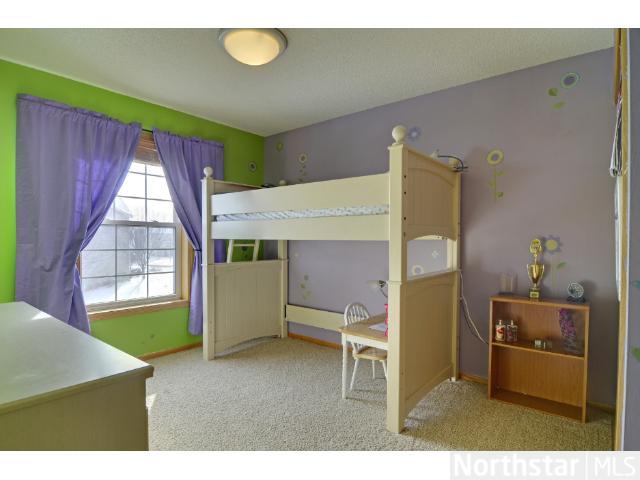 2774 Simons Dr, Chaska, MN 55318 photo 9