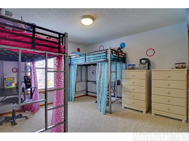 2774 Simons Dr, Chaska, MN 55318 photo 12