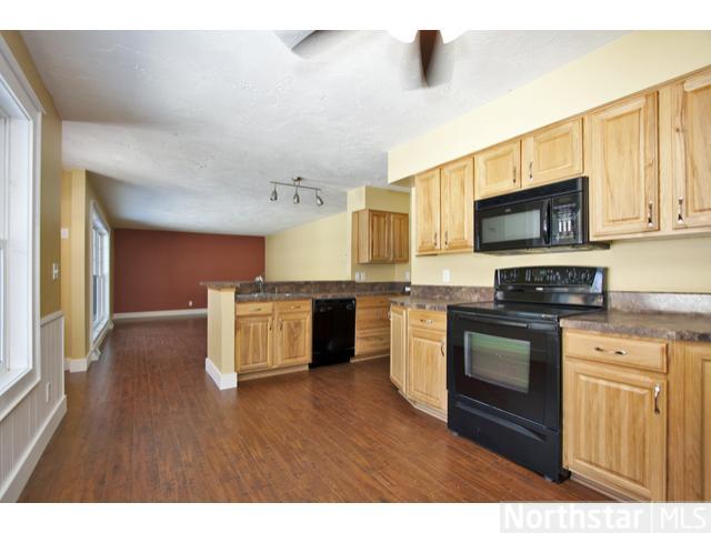 16658 Gilbert Lake Rd, Brainerd, MN 56401 photo 2