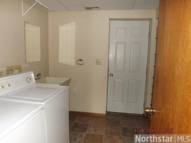 2421 Meadow Ct, Saint Cloud, MN 56301 photo 11
