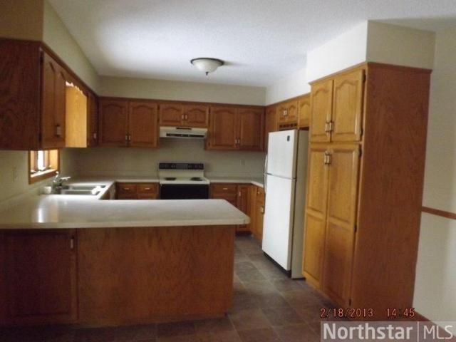 2421 Meadow Ct, Saint Cloud, MN 56301 photo 4