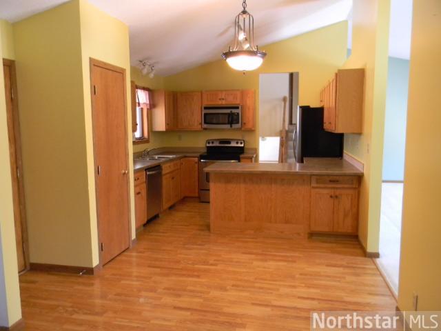 575 Summit St, Baldwin, WI 54002 photo 4