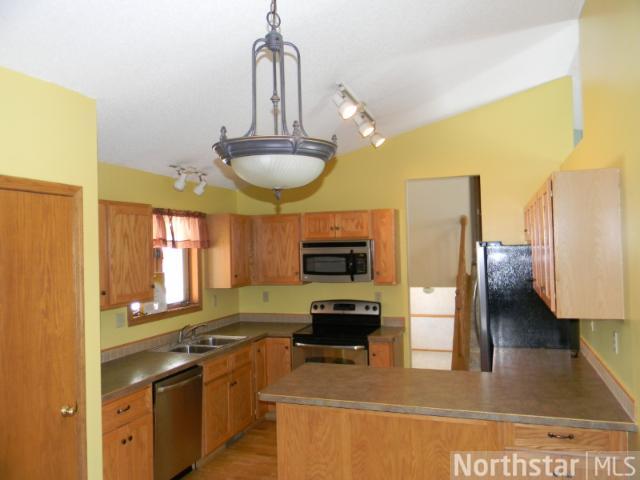 575 Summit St, Baldwin, WI 54002 photo 3