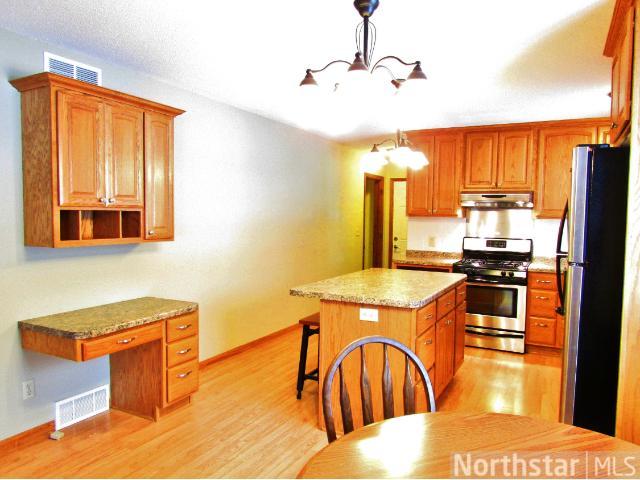 1027 Bromo Ave, Saint Cloud, MN 56303 photo 6