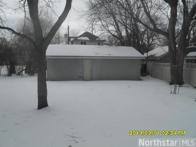 215 Beech St, Chaska, MN 55318 photo 7