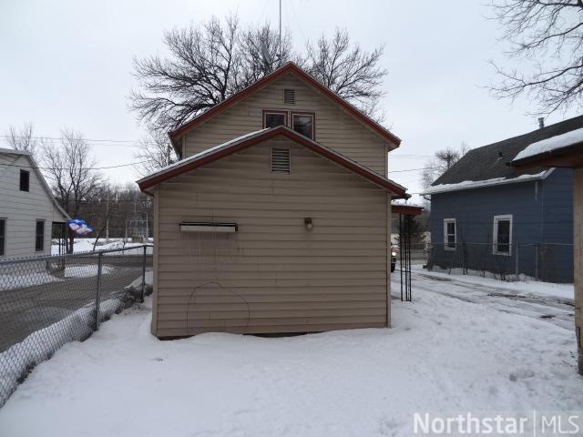110 Willow St, Faribault, MN 55021 photo 6