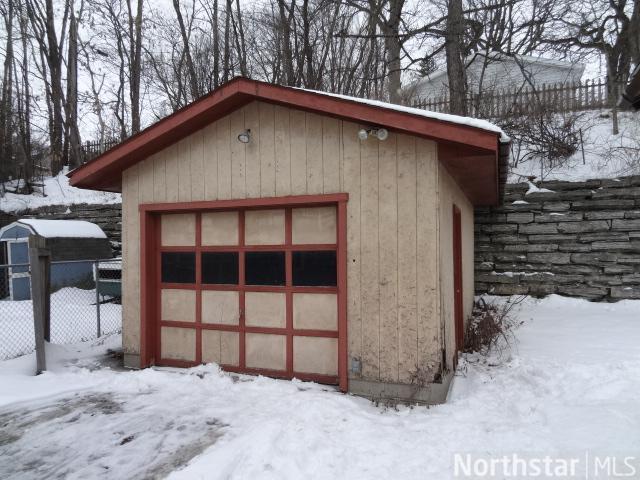 110 Willow St, Faribault, MN 55021 photo 7