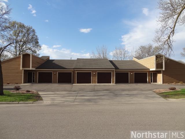 25 W Weisel St #102, Litchfield, MN 55355 photo 2