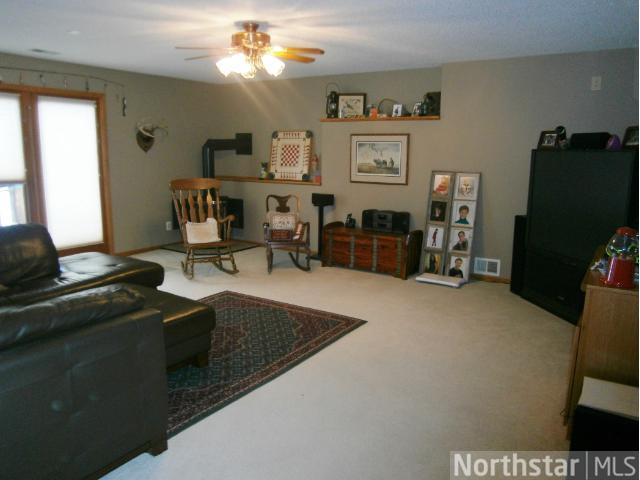 215 Mallard Ln, Loretto, MN 55357 photo 14