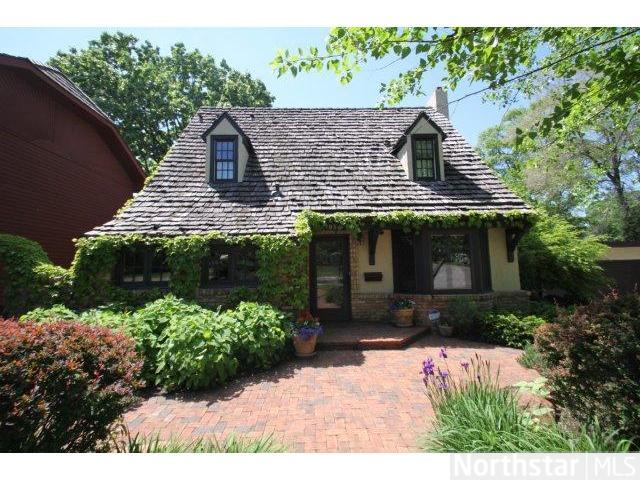 705 Riverside Se Dr, Saint Cloud, MN 56304 photo 1