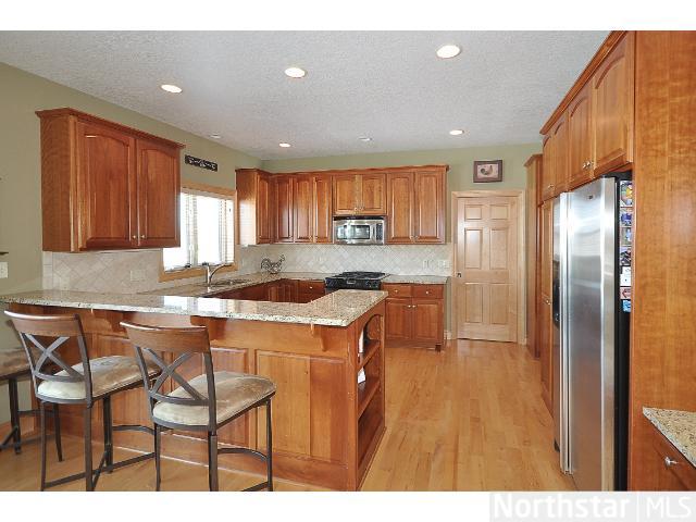23651 Strehler Rd, Loretto, MN 55357 photo 2