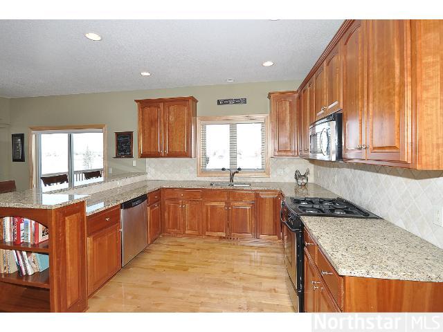 23651 Strehler Rd, Loretto, MN 55357 photo 3