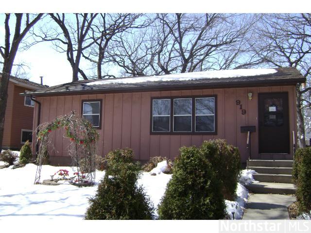 919 11th Se Ave, Saint Cloud, MN 56304 photo 1