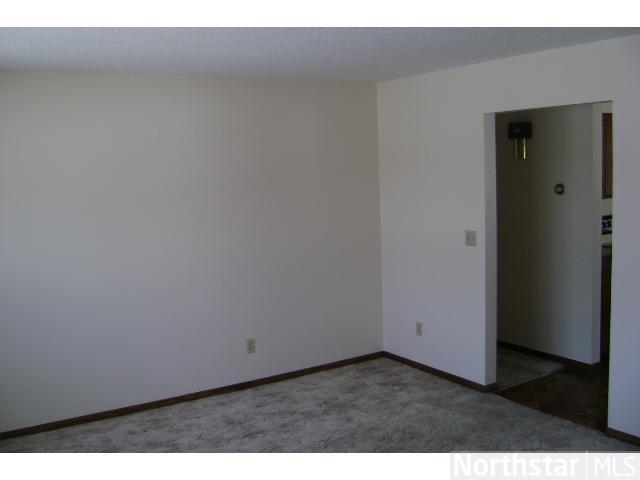919 11th Se Ave, Saint Cloud, MN 56304 photo 4