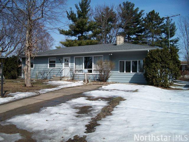 821 W Maple St, River Falls, WI 54022 photo 7