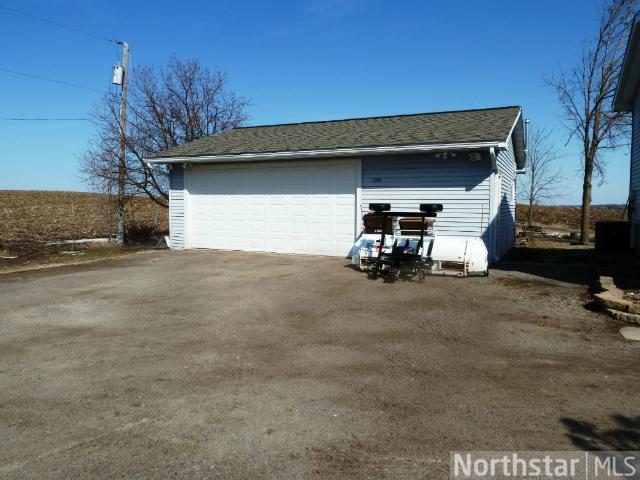 7100 County Road 19, Loretto, MN 55357 photo 2