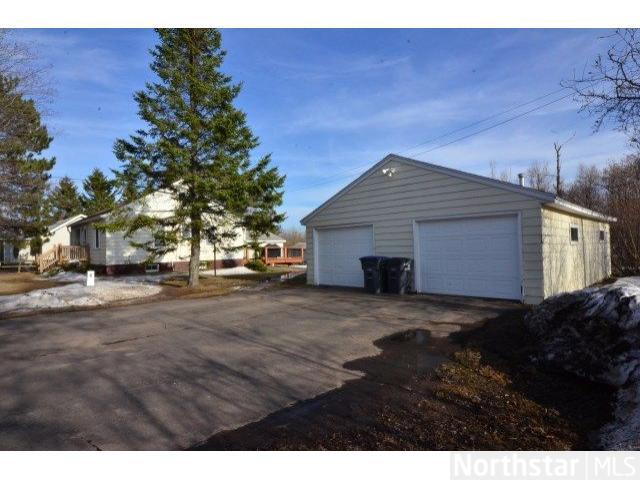 8218 Vinland St, Duluth, MN 55810 photo 2