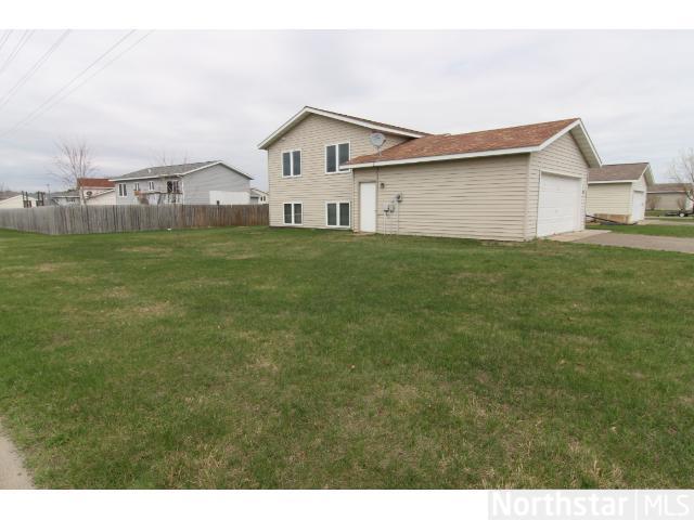 2801 Blair St, Brainerd, MN 56401 photo 2