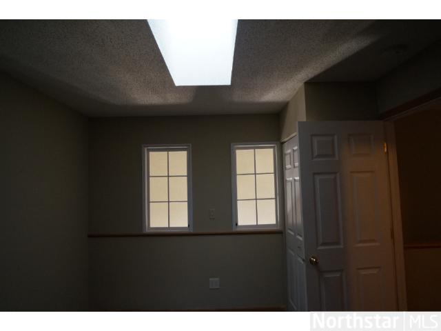 2067 Willow Cir, Hugo, MN 55038 photo 10
