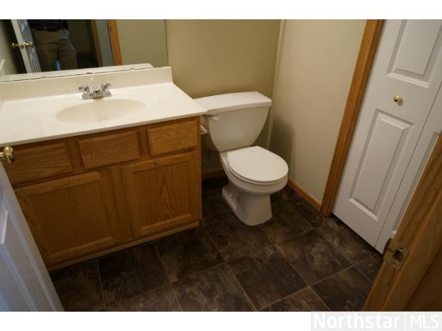 2067 Willow Cir, Hugo, MN 55038 photo 12
