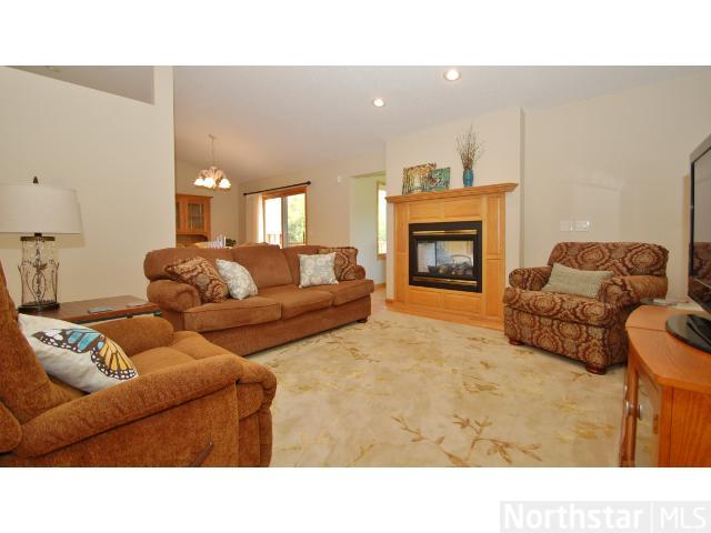 7070 Eagle Trl, Hugo, MN 55038 photo 8