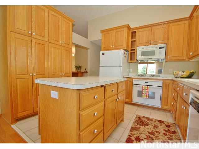 7070 Eagle Trl, Hugo, MN 55038 photo 6
