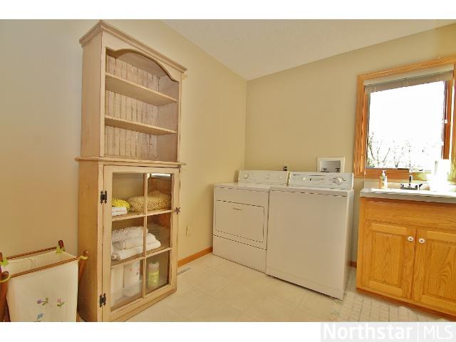 7070 Eagle Trl, Hugo, MN 55038 photo 10