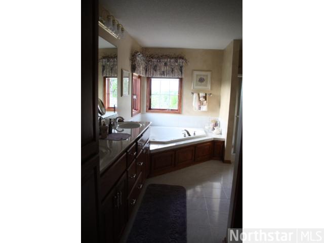 3947 Golfview Dr, Jordan, MN 55352 photo 12