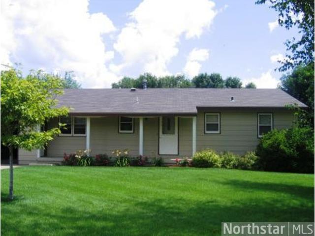 630 Hickman Dr, Sauk Centre, MN 56378 photo 1