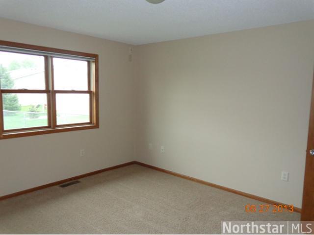 1879 Windmill Dr, Baldwin, WI 54002 photo 8