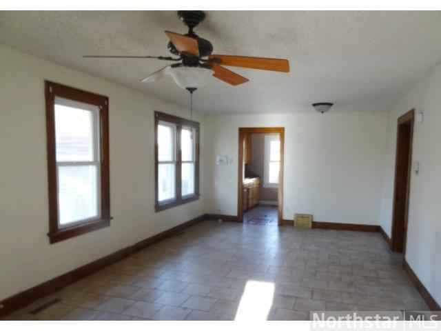 514 4th Nw Ave, Faribault, MN 55021 photo 3