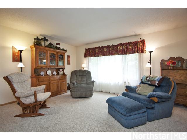 14724 Lynndale Dr, Baxter, MN 56425 photo 5