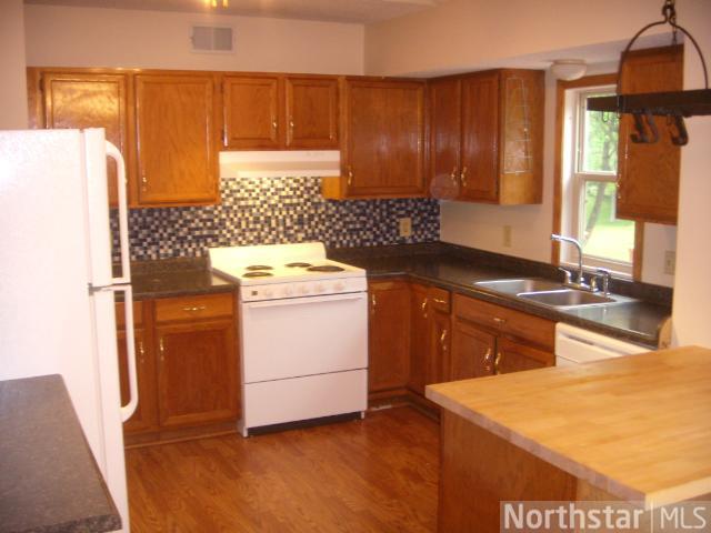 3699 Falcon Way, Eagan, MN 55123 photo 5