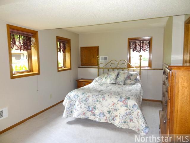 340 Forest Dr, Circle Pines, MN 55014 photo 15