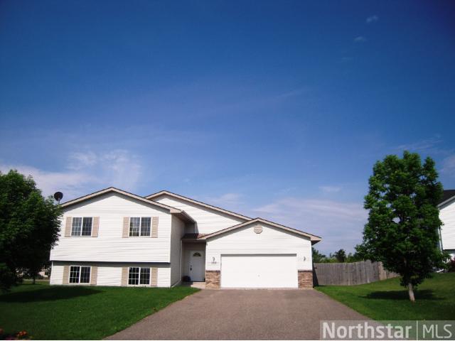 1303 Leo Ln, Buffalo, MN 55313 photo 1