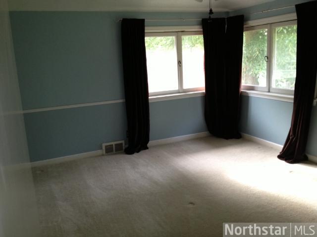 17975 Fairhomes Ln, Wayzata, MN 55391 photo 4
