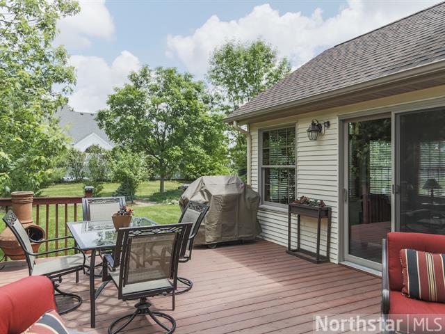 11104 Blazingstar Ct, Champlin, MN 55316 photo 17