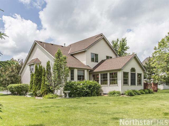11104 Blazingstar Ct, Champlin, MN 55316 photo 16