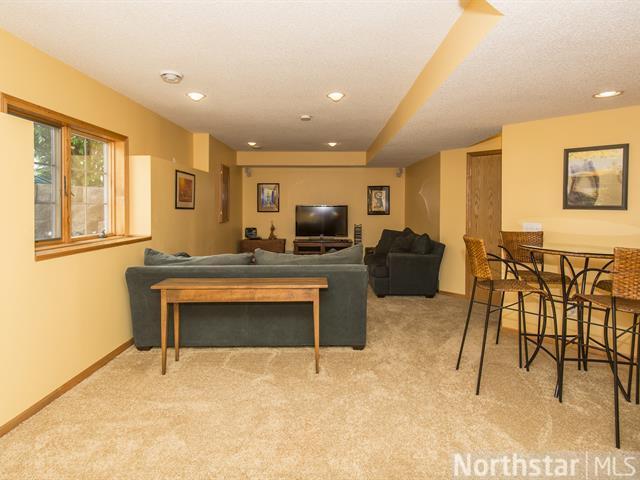 11104 Blazingstar Ct, Champlin, MN 55316 photo 15