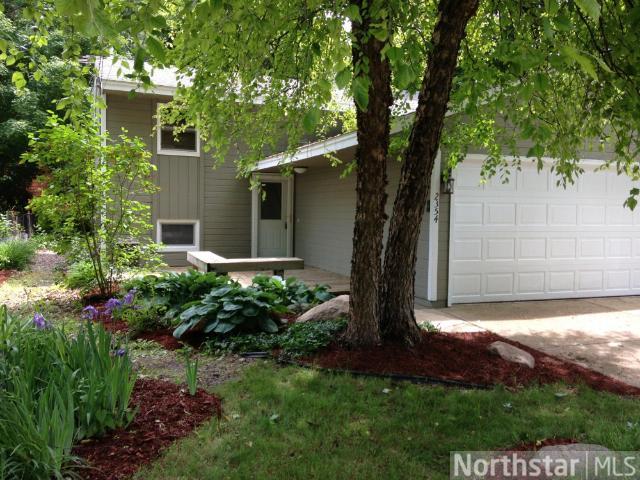 2354 Fairview Ln, Mound, MN 55364 photo 1