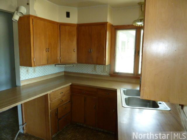 420 2nd St E, Jasper, MN 56144 photo 4