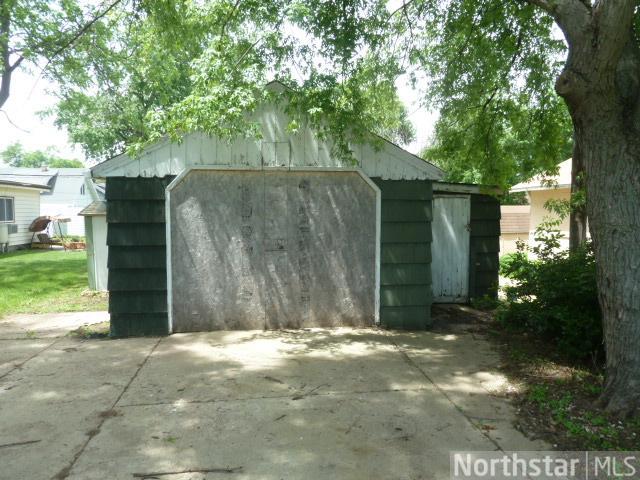 420 2nd St E, Jasper, MN 56144 photo 3