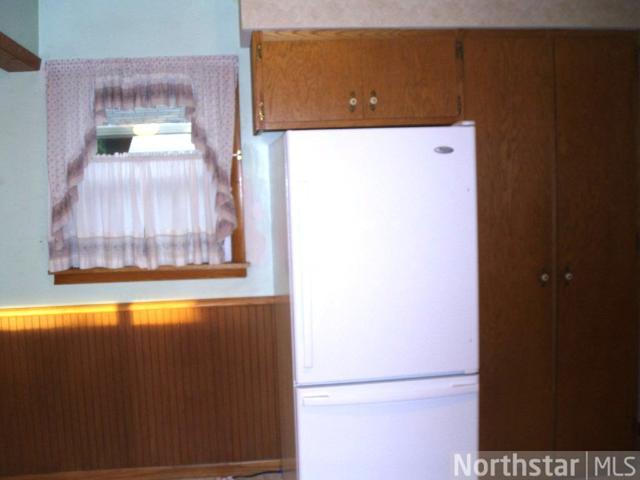 2021 Veterans Dr, Saint Cloud, MN 56303 photo 4