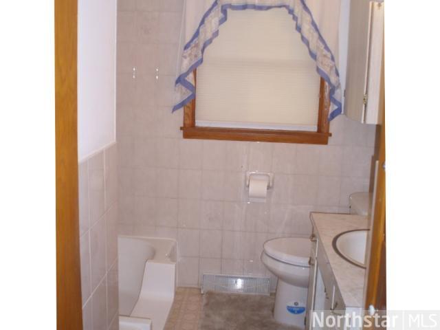 2021 Veterans Dr, Saint Cloud, MN 56303 photo 11