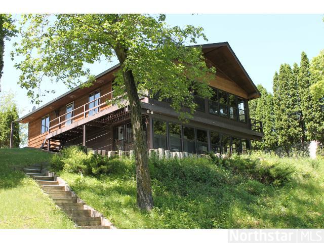 3982 Lakeview Dr, Cushing, MN 56443 photo 1