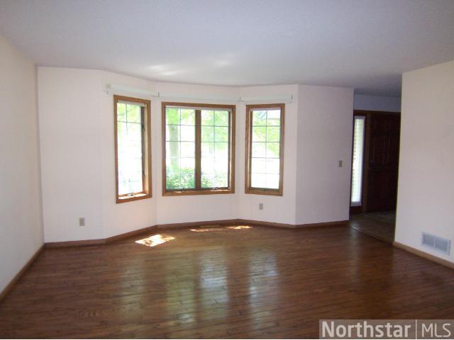 1524 Parkview Rd, Maple Plain, MN 55359 photo 3