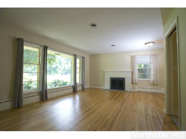 18382 Minnetonka Blvd, Wayzata, MN 55391 photo 5