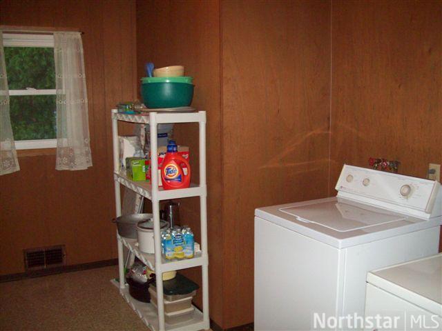 315 Front St, Glencoe, MN 55336 photo 12