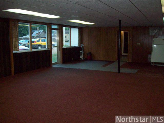 315 Front St, Glencoe, MN 55336 photo 4